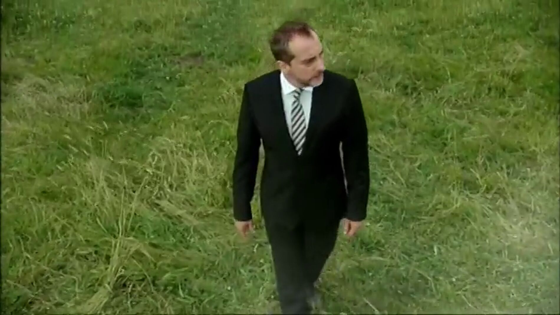 Frame 53.7081 de: Cabecera 'Doctor Mateo' 