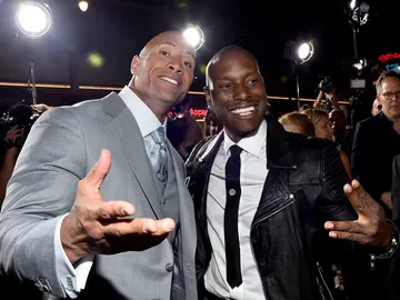 Tyrese Gibson con Dwayne Johnson Tyrese Gibson con Dwayne Johnson