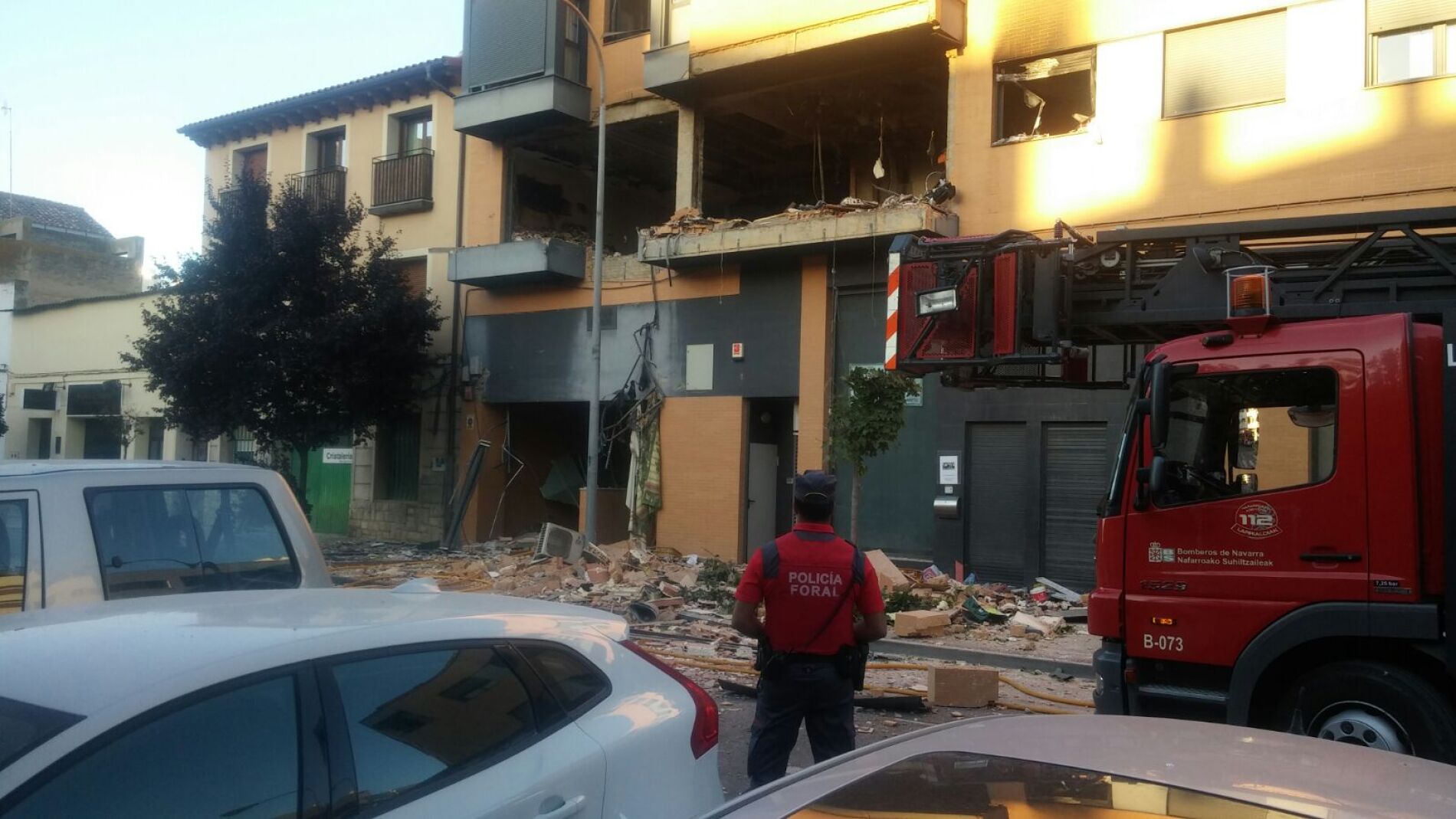 Explosi&oacute;n y posterior incendio en una vivienda de Tudela (Navarra)