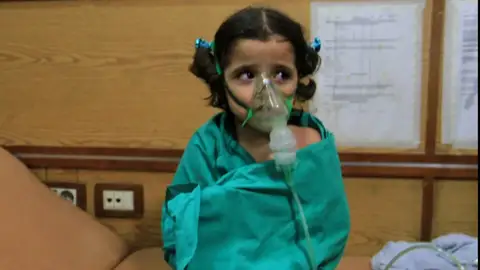 Frame 15.446033 de: Desesperado llamamiento de los médicos de Alepo al presidente Obama Frame 15.446033 de: Desesperado llamamiento de los médicos de Alepo al presidente Obama