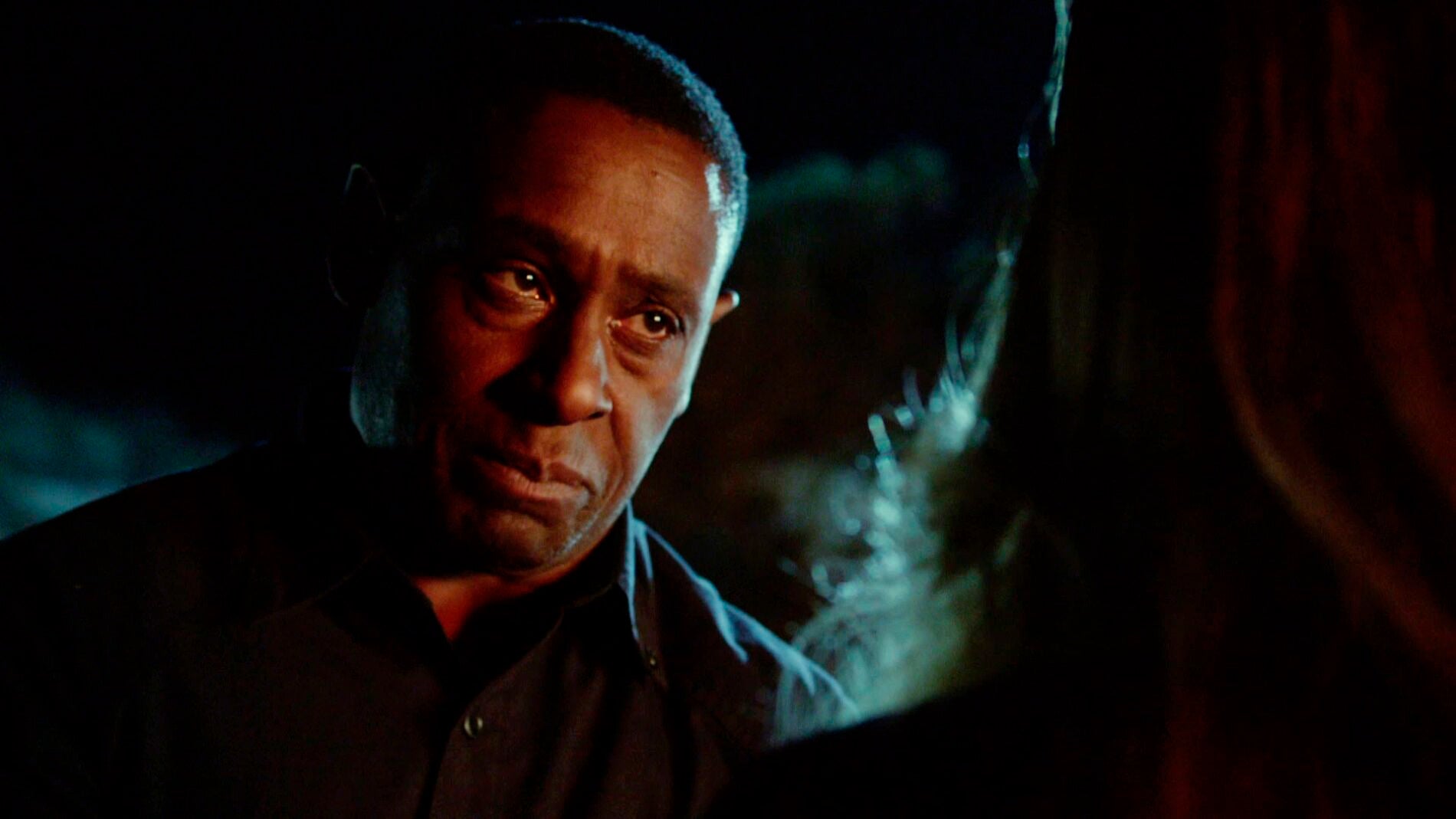 Hank supera su horrible pasado