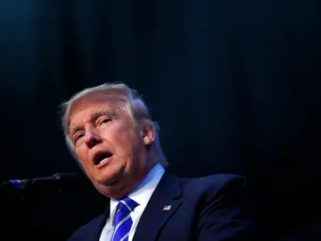 El candidato republicano para gobernar EEUU, Donald Trump, en un mitin en Florida El candidato republicano para gobernar EEUU, Donald Trump, en un mitin en Florida