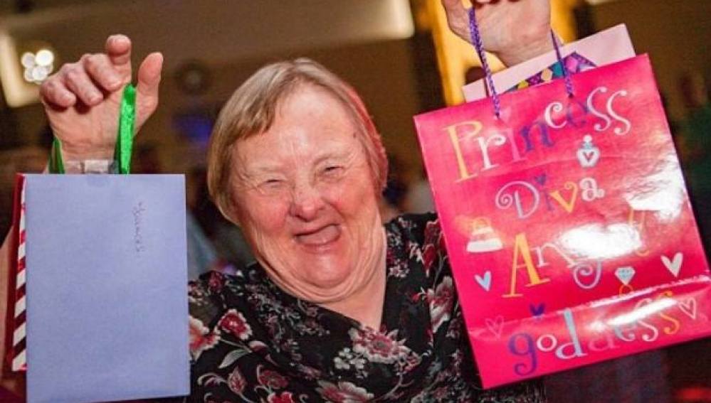 Frances Gillet en su cumpleaños