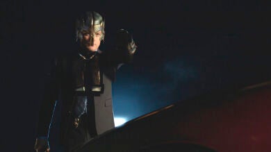 El Maestro Carcelero secuestra a Supergirl