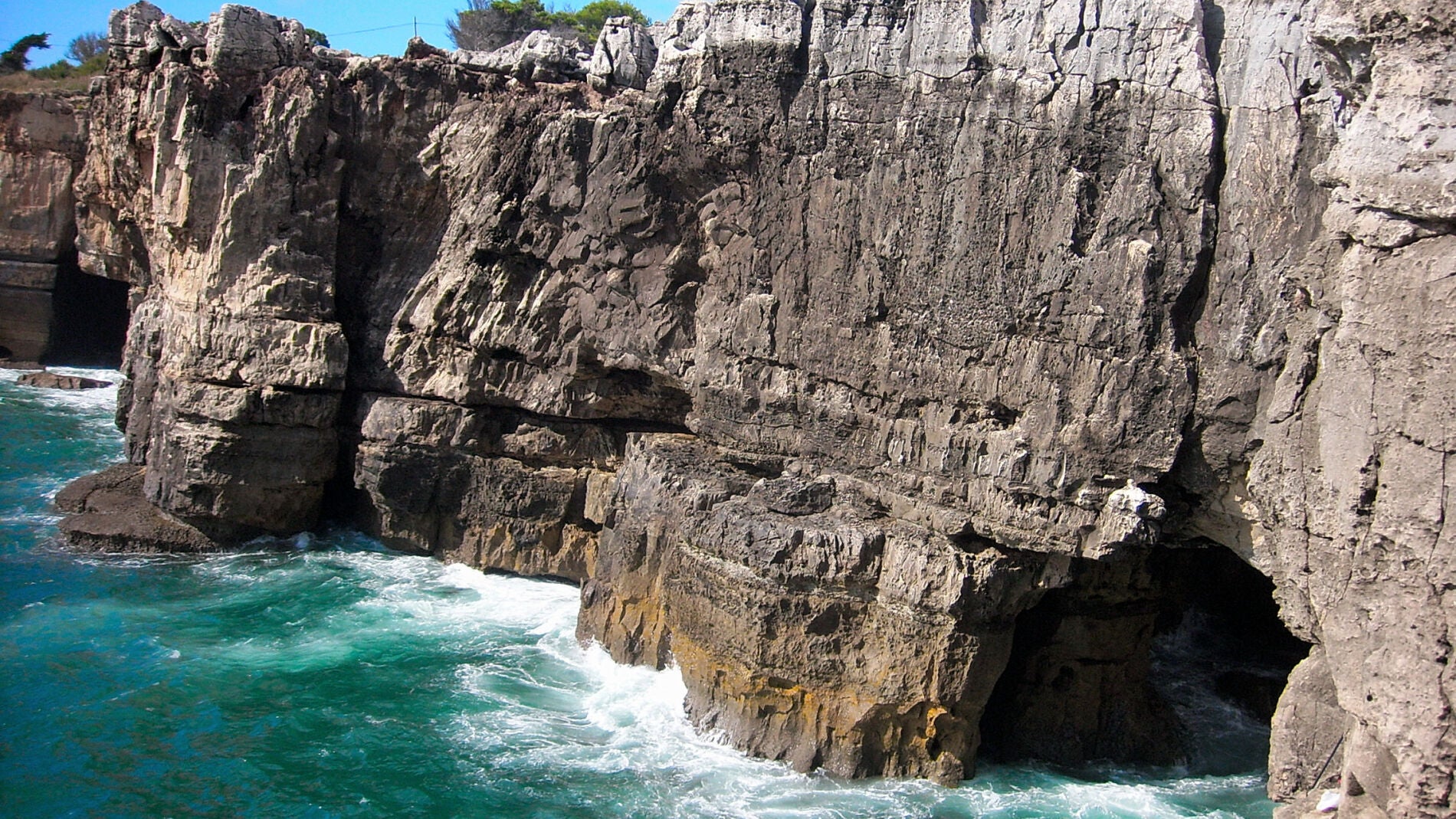 Acantilado Boca do Inferno en Cascais, Portugal