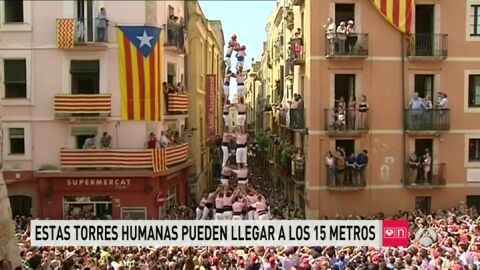 Frame 124.402863 de: Castellers