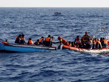 Rescate frente a las costas de Libia Rescate frente a las costas de Libia