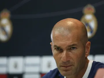 Zinedine Zidane en rueda de prensa Zinedine Zidane en rueda de prensa