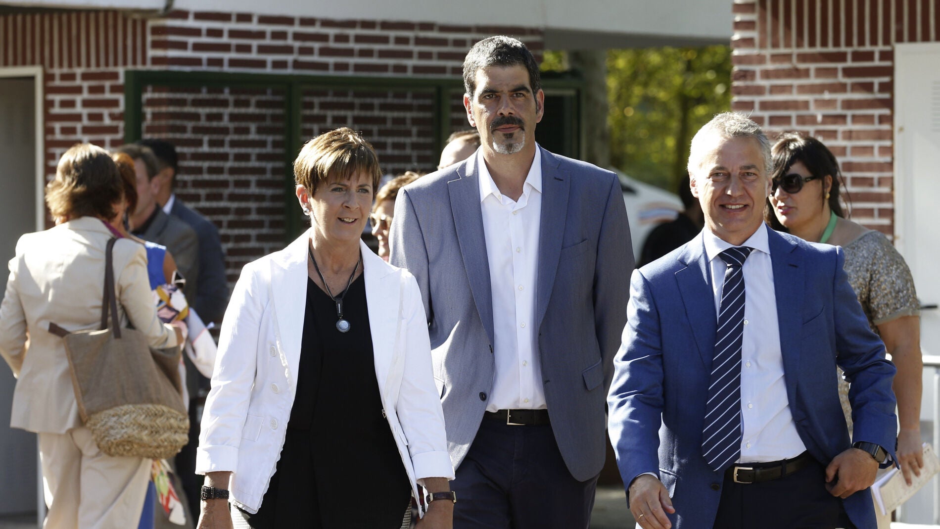 I&ntilde;igo Urkullo acompa&ntilde;ado
