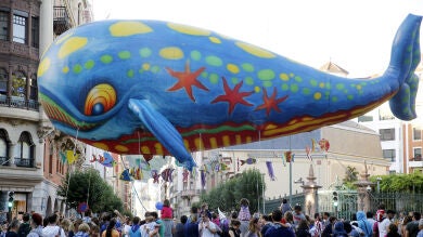 El tradicional Desfile de la Ballena vuelve por la Semana Grande de Bilbao