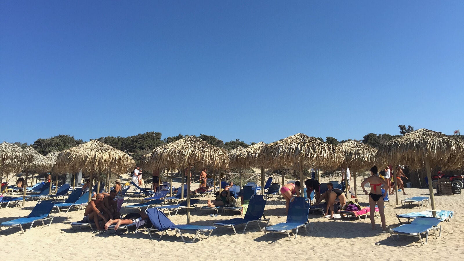 Una turista española de 25 años denuncia haber sido violada por un camarero en Creta
