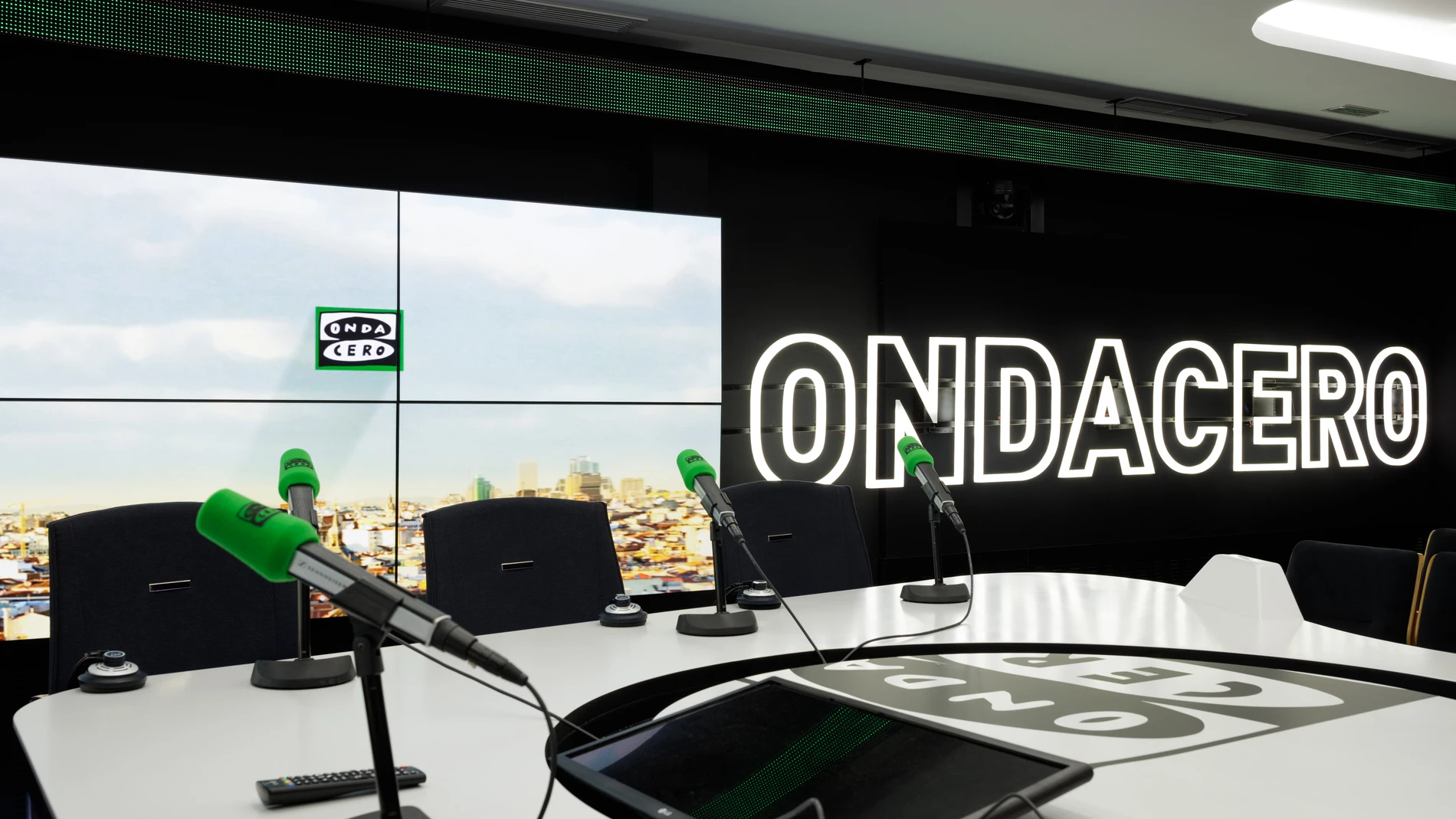 Estudio de Onda Cero Estudio de Onda Cero