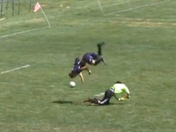 En Estados Unidos hacen una voltereta mortal y marcan un golazo.