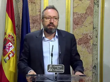 Frame 8.429826 de: Girauta muestra su sorpresa ante la falta de fe de Mariano Rajoy para obtener la investidura Frame 8.429826 de: Girauta muestra su sorpresa ante la falta de fe de Mariano Rajoy para obtener la investidura