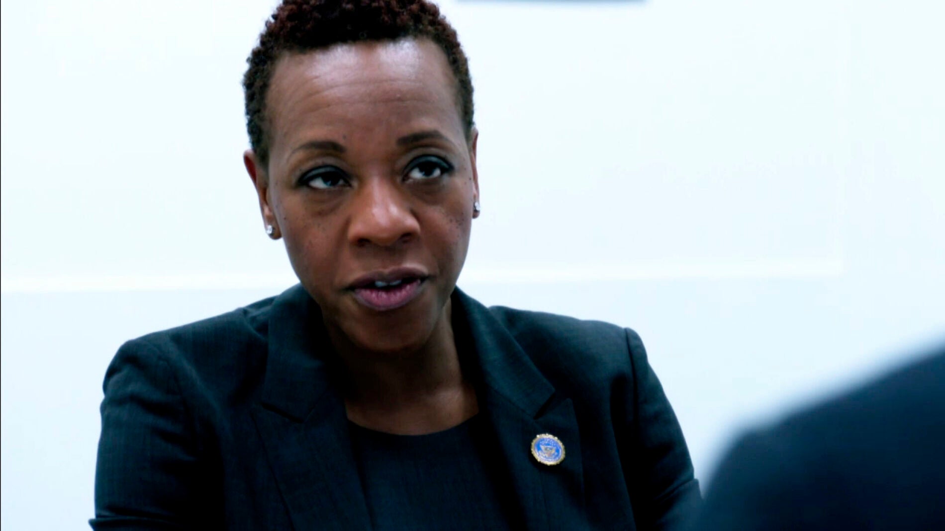 Jane descubre qu&eacute; trama Oscar