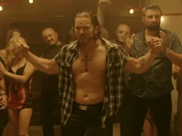 Frame 8.037319 de: "Se llama Vlad y está dispuesto a todo" Frame 8.037319 de: "Se llama Vlad y está dispuesto a todo"