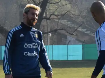 Messi y Mascherano con la selección argentina. Messi y Mascherano con la selección argentina.