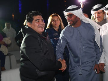 Argentina no deja viajar a Maradona a Dubai.