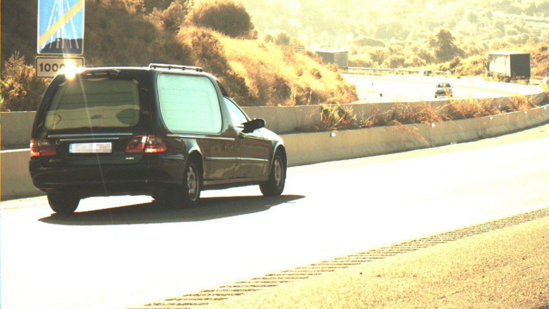 El coche f&uacute;nebre captado por un radar