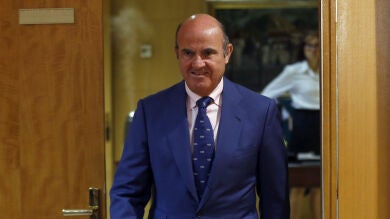 La oposición exige la comparecencia de De Guindos para explicar el caso Soria
