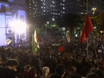 Frame 60.829053 de: Protestas a favor y en contra de la destitución de Rousseff Frame 60.829053 de: Protestas a favor y en contra de la destitución de Rousseff