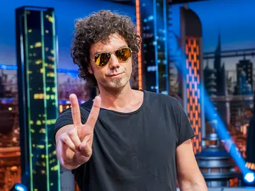 ¿Con quién querría irse de copas El Hombre de Negro? ¿Con quién querría irse de copas El Hombre de Negro?