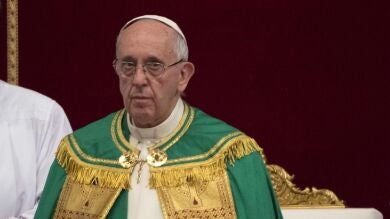 El Papa Francisco pide una 