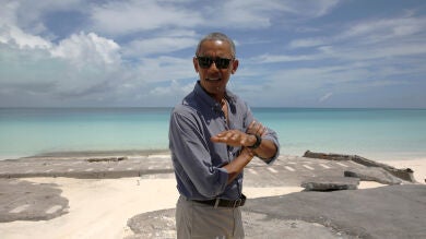 Obama visita la mayor reserva marina del mundo creada por él en Hawai