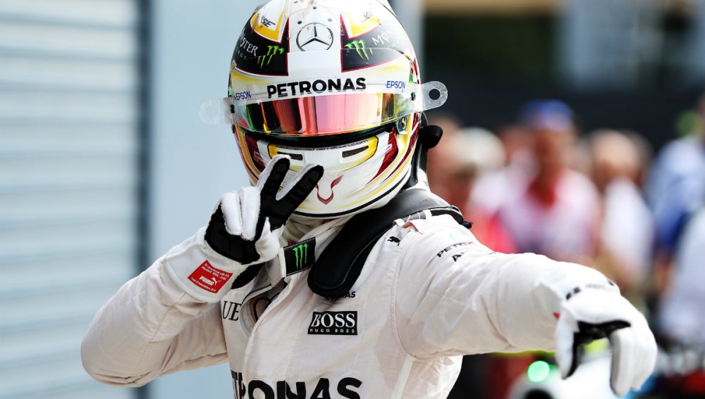 Hamilton, feliz
