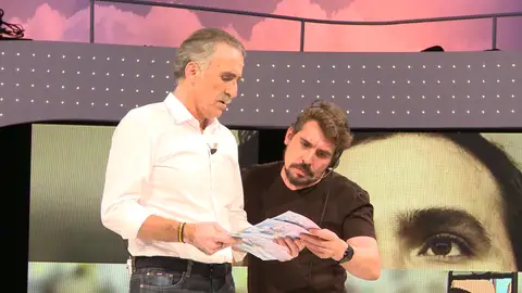 Juan y Medio repasa el guión del programa Juan y Medio repasa el guión del programa