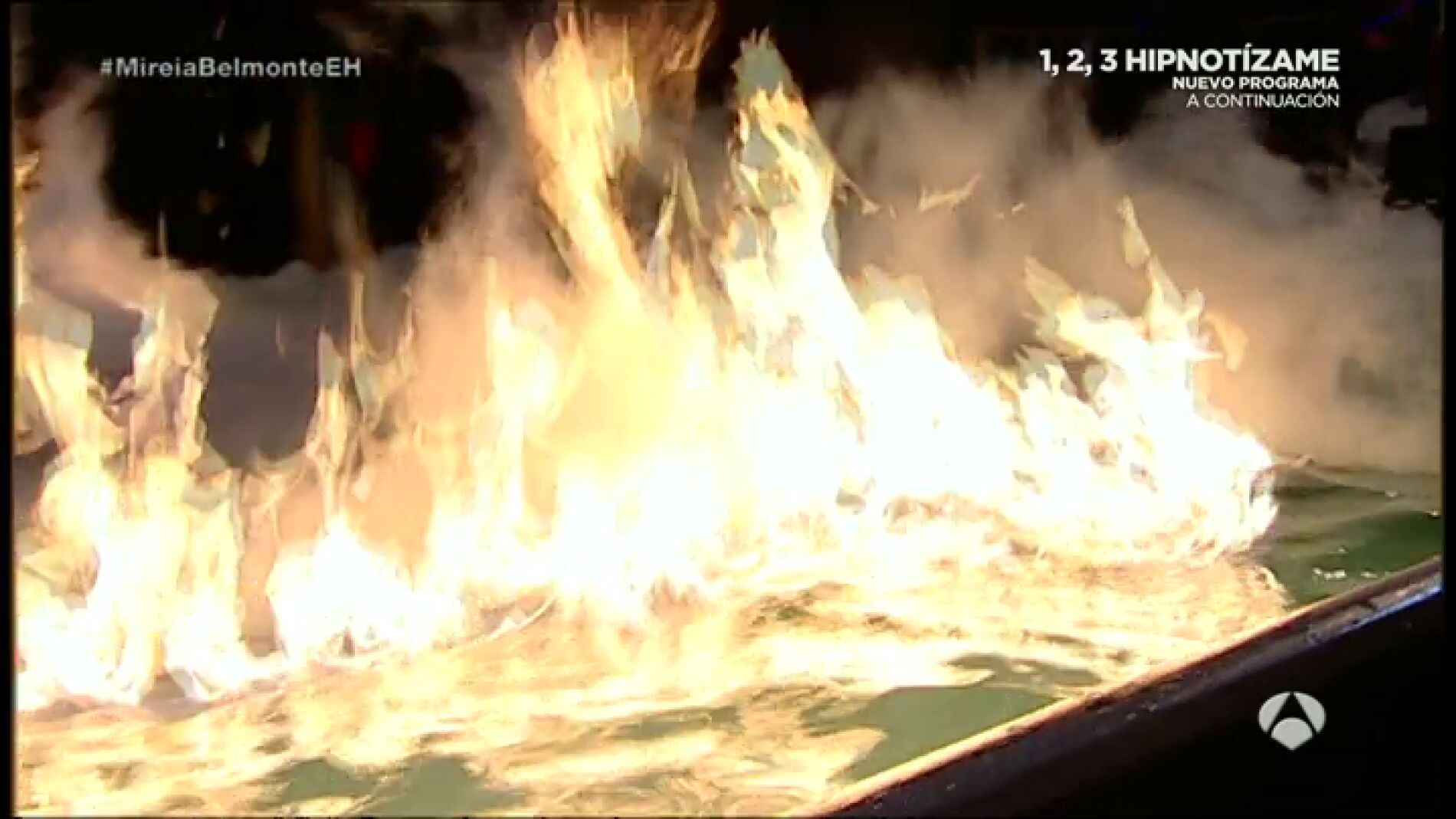Frame 53.209969 de: Fr&Atilde;&shy;o VS fuego, qui&Atilde;&copy;n ganar&Atilde;&iexcl;