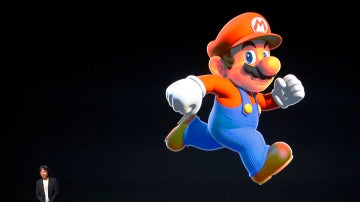 El creador de Mario Shigeru Miyamoto presentando 'Super Mario Run'