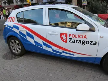 Vehículo de la Policía Local de Zaragoza Vehículo de la Policía Local de Zaragoza