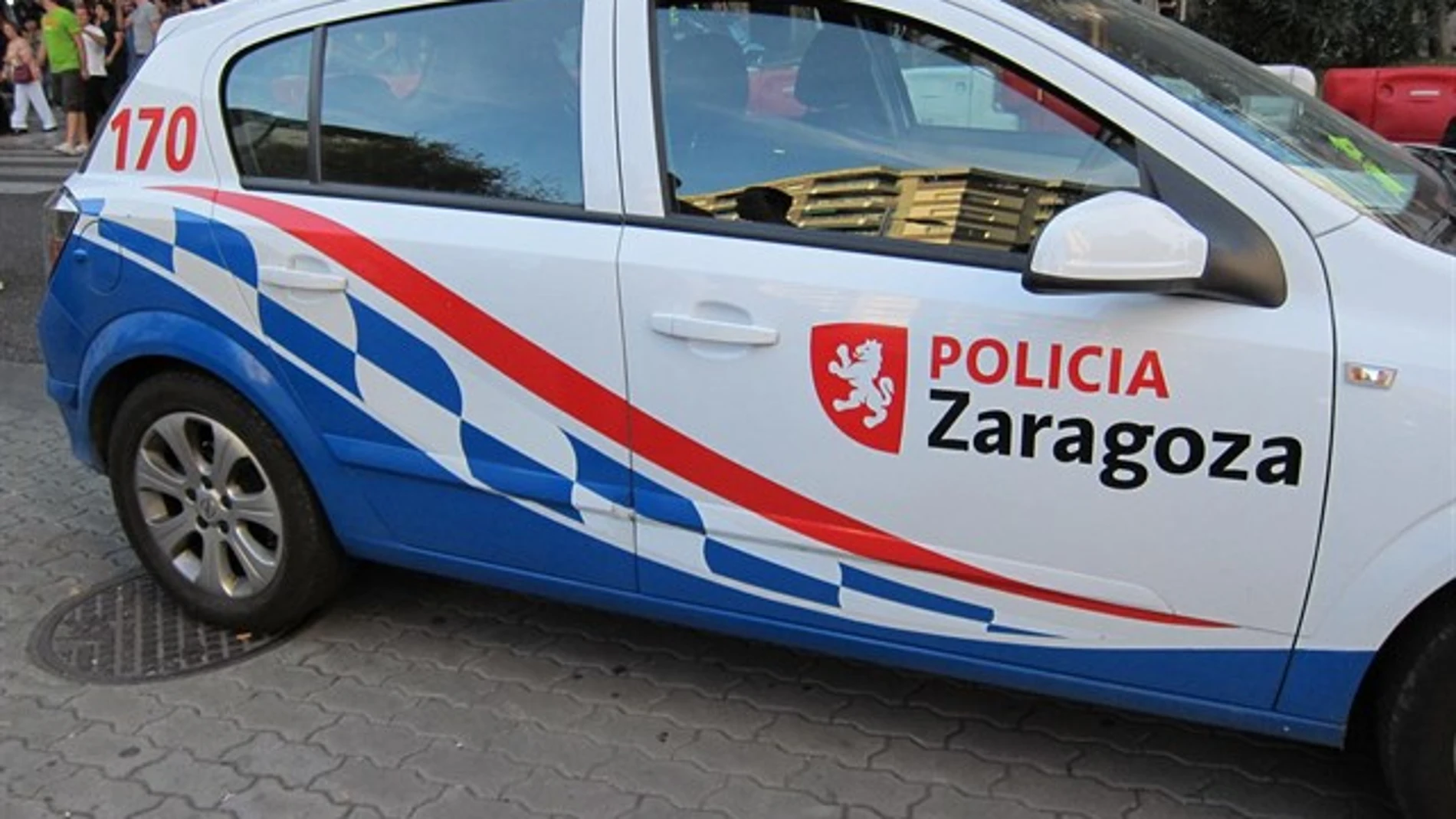 Vehículo de la Policía Local de Zaragoza Vehículo de la Policía Local de Zaragoza