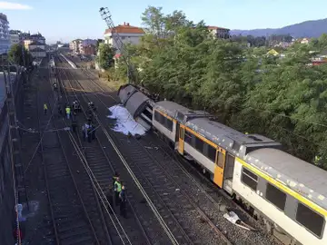 Tren descarrilado en O Porriño Tren descarrilado en O Porriño