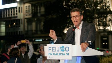 PP, PSdeG y En Marea suspenden los actos de campaña por el tren descarrilado en Galicia