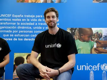 Pau Gasol muestra su lado más humano con Unicef Pau Gasol muestra su lado más humano con Unicef