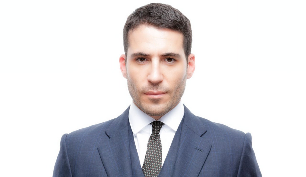 Miguel Ángel Silvestre es Alberto Márquez