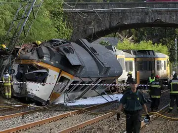Tren descarrilado en Pontevedra Tren descarrilado en Pontevedra
