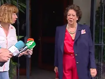 Frame 3.704789 de: El Supremo investigará a Rita Barberá por supuesto blanqueo de dinero en el PP de Valencia Frame 3.704789 de: El Supremo investigará a Rita Barberá por supuesto blanqueo de dinero en el PP de Valencia