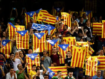 Las esteladas, presentes en el Camp Nou Las esteladas, presentes en el Camp Nou