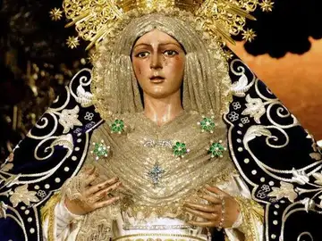 Virgen de la macarena Virgen de la macarena