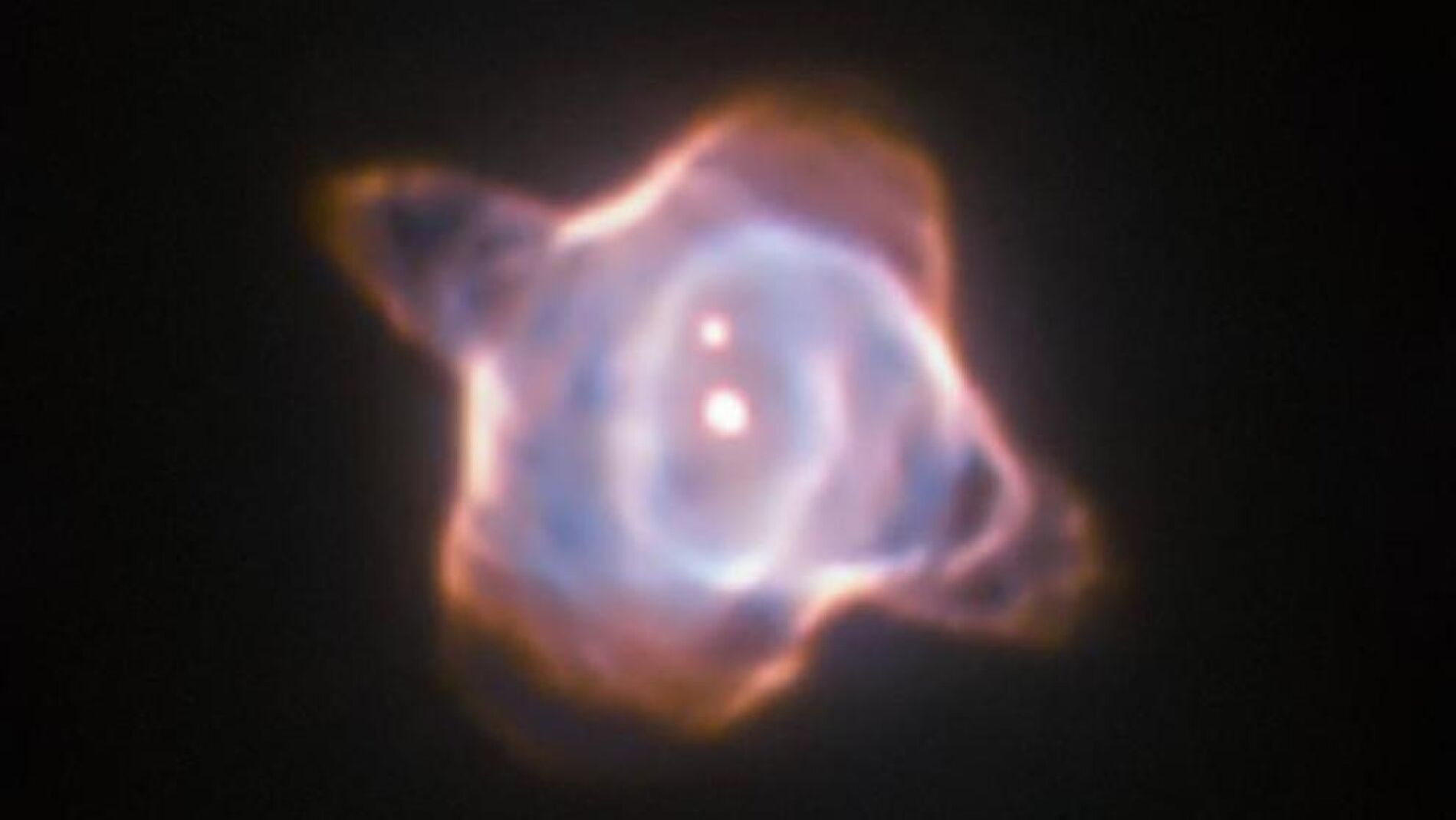  Nebulosa de Stingray, una nebulosa planetaria situada a 2400 a&ntilde;os luz de la Tierra.