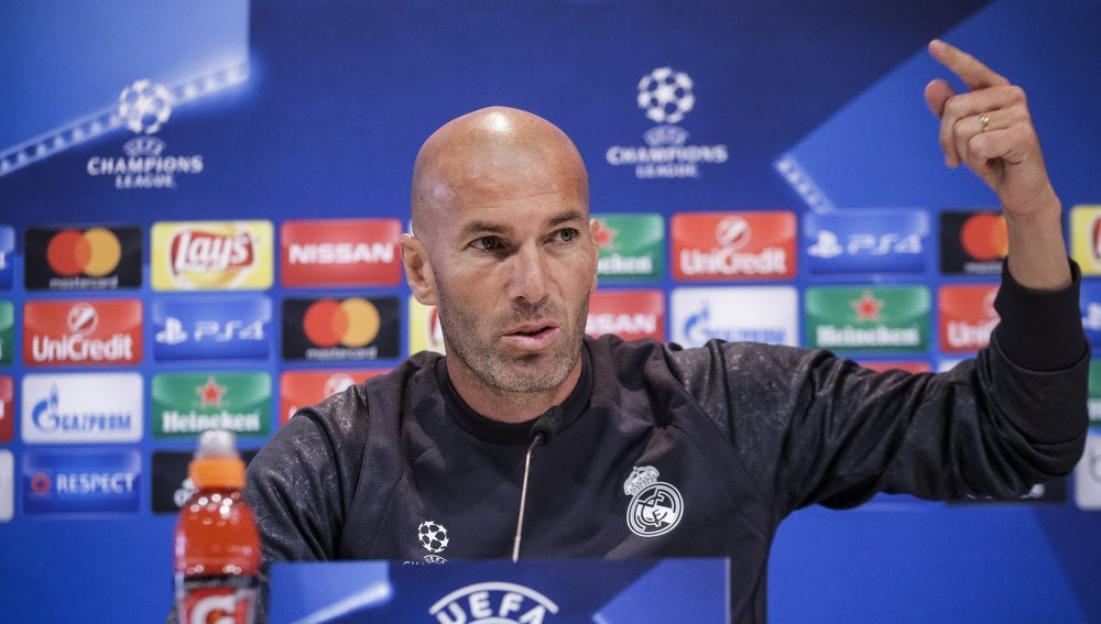 Zinedine Zidane, en rueda de prensa