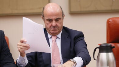 De Guindos asegura que la CE no tendrá discrepancias con los presupuestos para 2017 de España