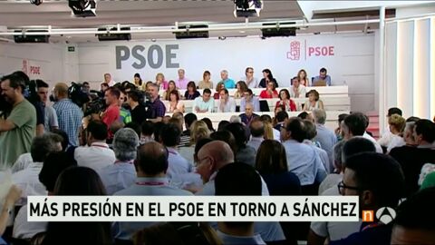 Frame 46.512449 de: Aumenta la presi&oacute;n sobre Pedro S&aacute;nchez dentro del PSOE