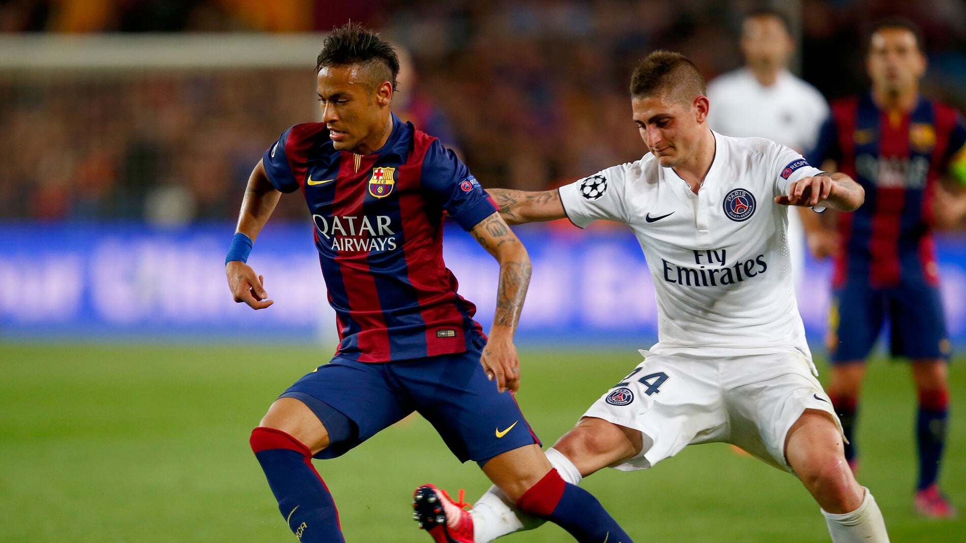 Neymar en duelo ante el PSG.