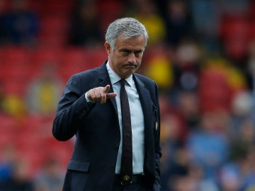 José Mourinho, en el estadio del Watford