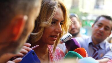 Cae la primera de las 'rebeldes del PSOE', Susana Sumelzo, tras su 'no' a Rajoy en la investidura