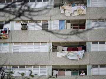 Fachada de un edificio Fachada de un edificio